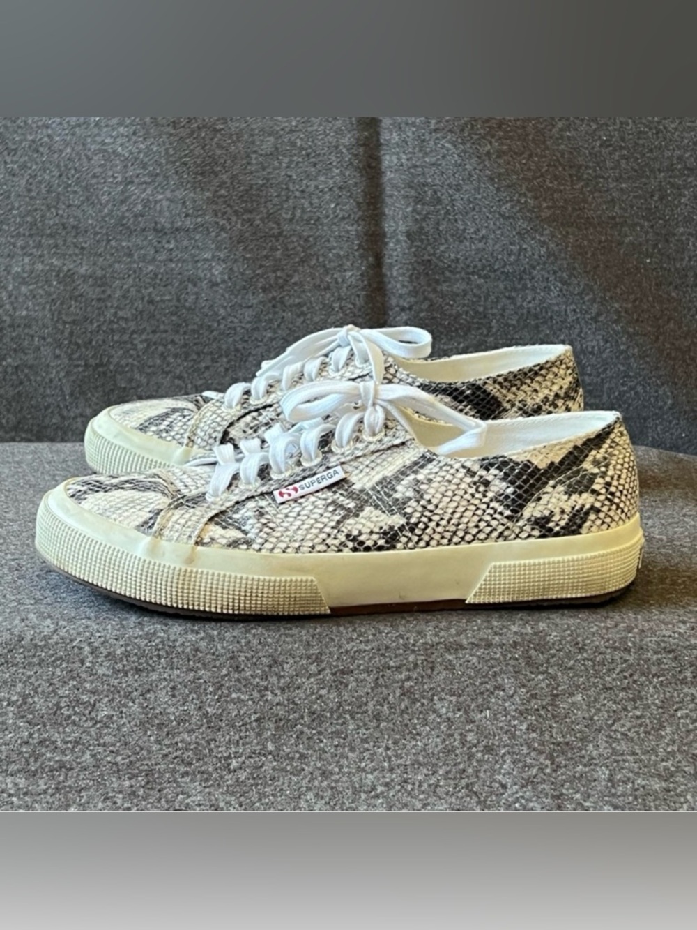 Superga Sneakers